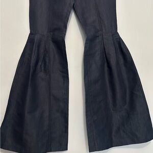 Anna Molinari Cotton & Silk Pleated Bell Flare Trousers Size 29 US / 42 Italian